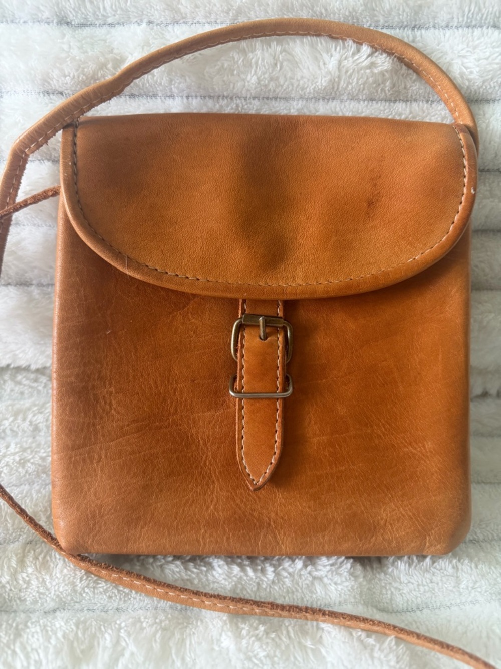 Barganza Vintage Style Leather Crossbody Bag Tan Cognac Small Flap 90’s